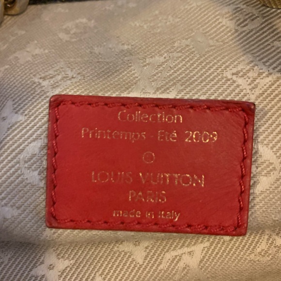 Louis Vuitton Limited Edition Flight Safari Handbag - Calfskin Leopard Chenill - Picture 5 of 8